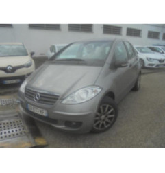 Vitre avant gauche MERCEDES CLASSE A 169 Photo n°4