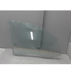 Vitre avant droit BMW SERIE 1 E87 Photo n°1