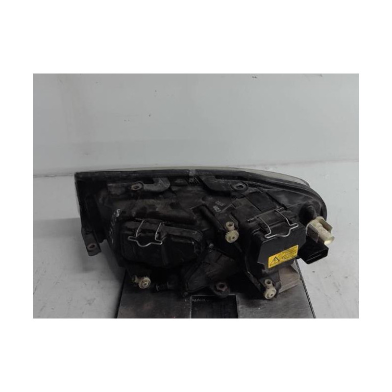 Optique avant principal droit (feux)(phare) SKODA SUPERB 1