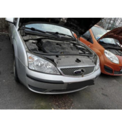 Feu arriere principal droit (feux) FORD MONDEO 2 Photo n°9