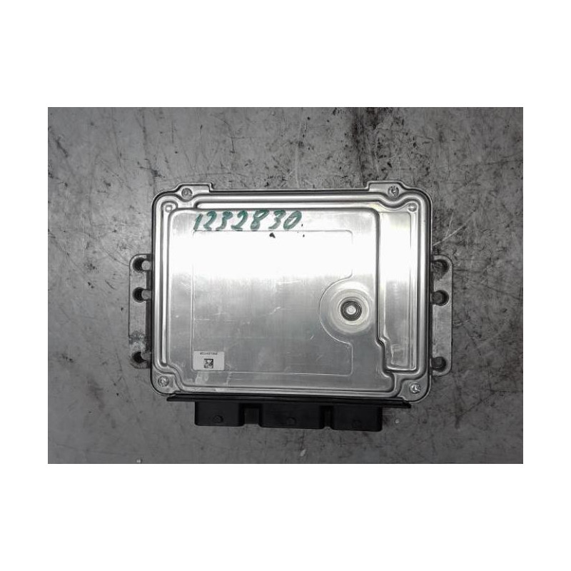 Calculateur moteur FORD FOCUS 2