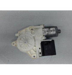 Moteur leve vitre arriere gauche RENAULT MEGANE 3 Photo n°1