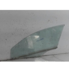Vitre avant droit MAZDA 3 1