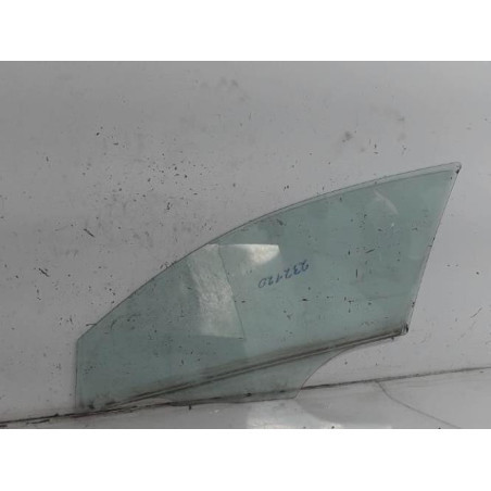 Vitre avant droit MAZDA 3 1