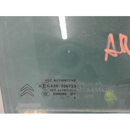 Vitre arriere droit CITROEN C3 2