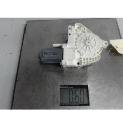 Moteur leve vitre avant droit AUDI A1 1 Photo n°4