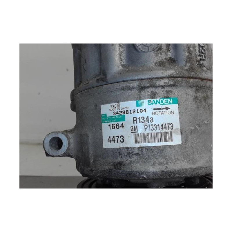 Compresseur clim OPEL INSIGNIA 1