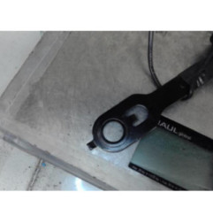 Attache ceinture avant droit PEUGEOT 208 1