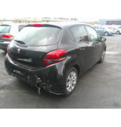 Attache ceinture avant gauche PEUGEOT 208 1 Photo n°6