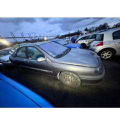 Feu arriere principal droit (feux) RENAULT LAGUNA 1 Photo n°16