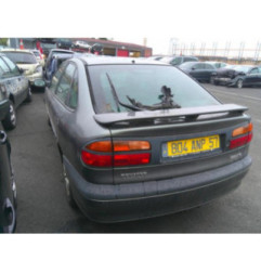 Feu arriere principal droit (feux) RENAULT LAGUNA 1 Photo n°17