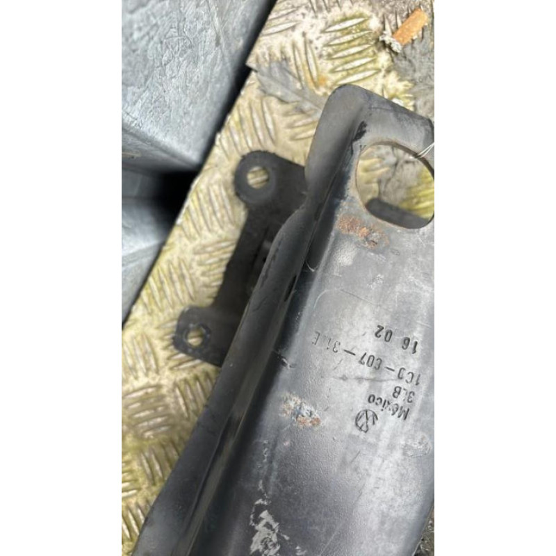 Renfort pare choc avant (traverse) VOLKSWAGEN NEW BEETLE 1