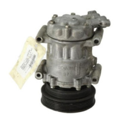 Compresseur clim RENAULT MODUS Photo n°4