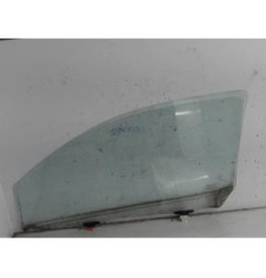 Vitre avant droit TOYOTA YARIS 1