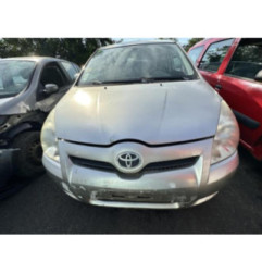 Moteur essuie glace arriere TOYOTA COROLLA VERSO 2 Photo n°9