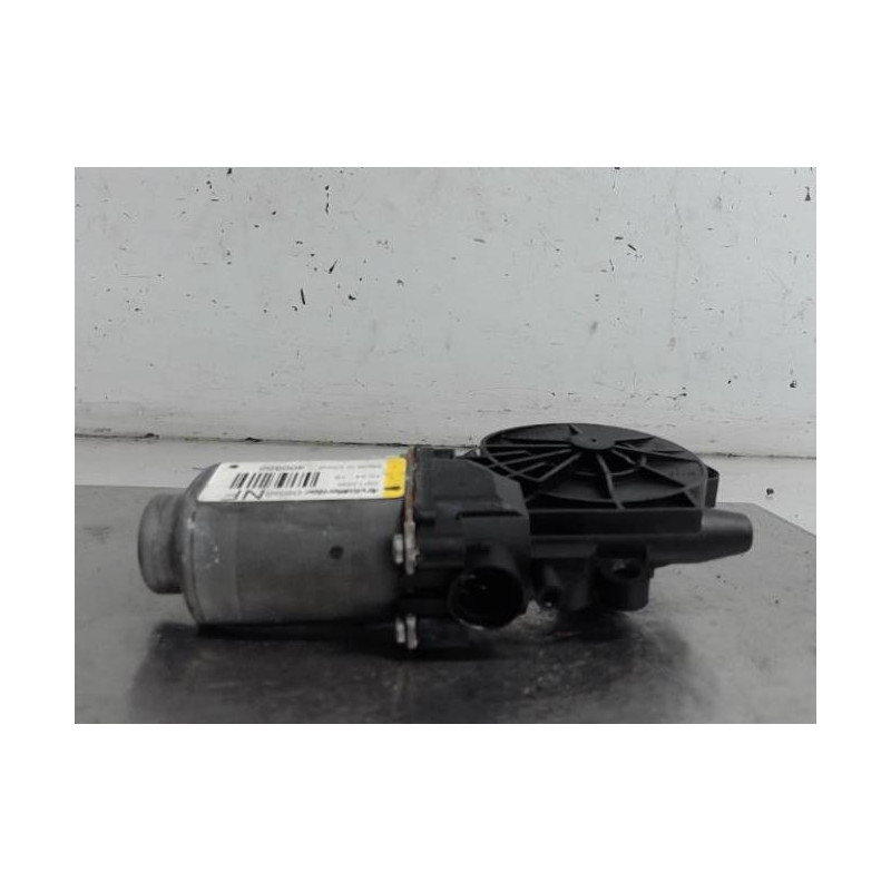 Moteur leve vitre arriere droit HYUNDAI SONATA 5