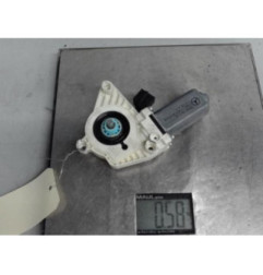 Moteur leve vitre avant droit MERCEDES CLASSE B 245 Photo n°3