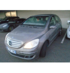 Moteur leve vitre avant droit MERCEDES CLASSE B 245 Photo n°8