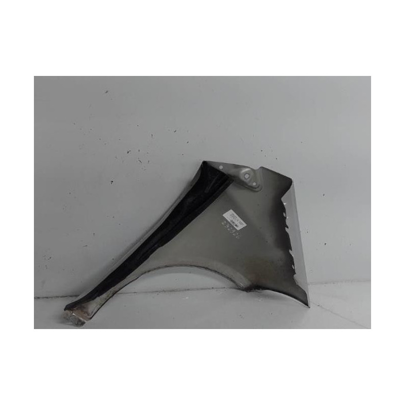 Aile avant gauche MERCEDES CLASSE A 169