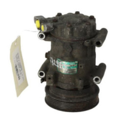 Compresseur clim RENAULT CLIO 2 Photo n°1