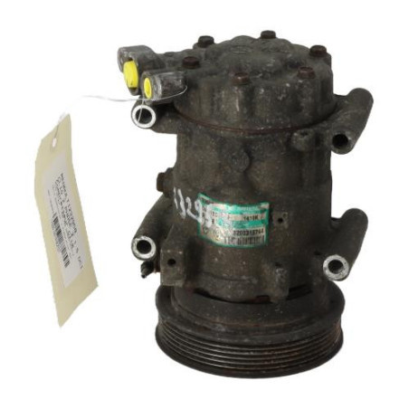 Compresseur clim RENAULT CLIO 2 Photo n°1