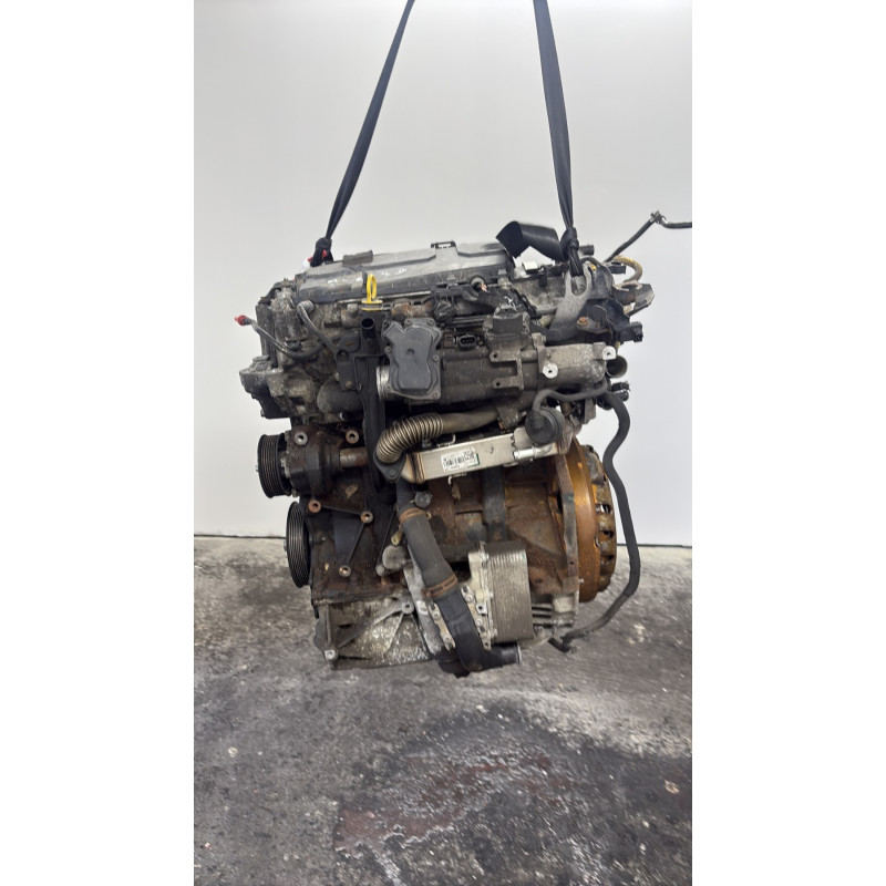 Moteur RENAULT TRAFIC 2