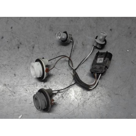 Platine feu arriere droit OPEL ASTRA J SPORTS