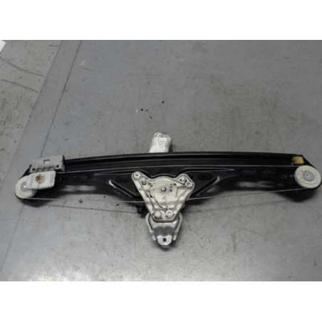 Moteur leve vitre arriere droit MERCEDES CLASSE C 203