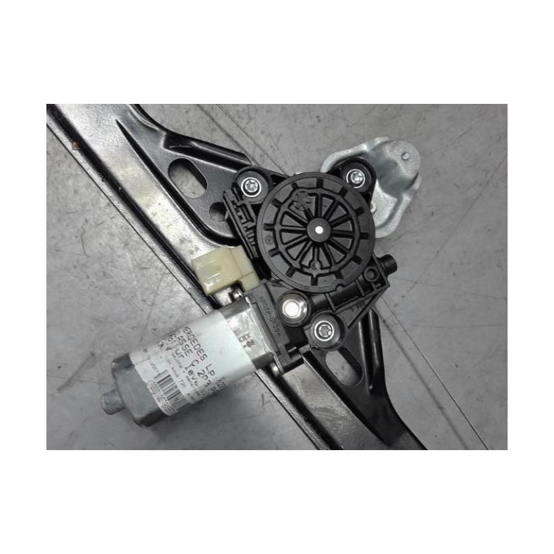 Moteur leve vitre arriere gauche MERCEDES CLASSE C 203