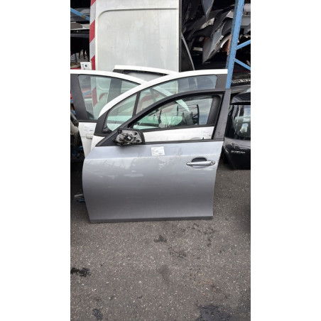 Porte avant gauche BMW SERIE 5 E61 Photo n°1