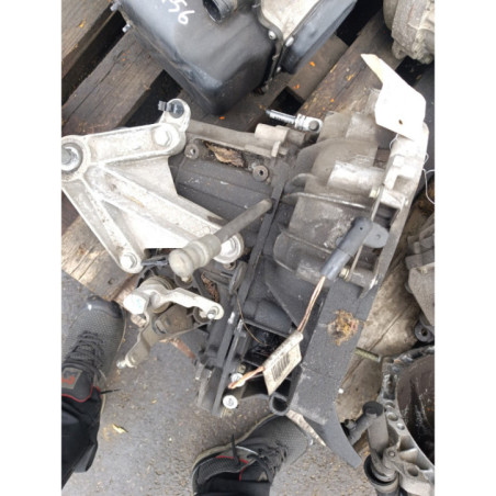 Boite de vitesses RENAULT MEGANE 2 Photo n°1