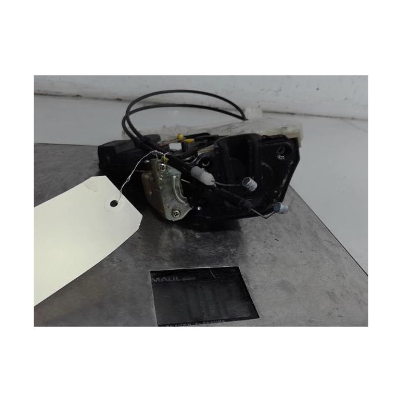 Serrure arriere droit HYUNDAI TUCSON 1