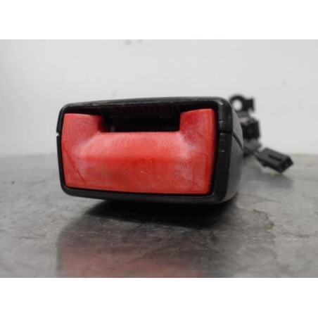 Attache ceinture avant droit VOLKSWAGEN TOURAN 1 Photo n°1