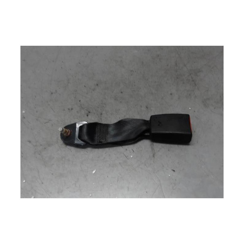 Attache ceinture arriere droit CITROEN C3 2