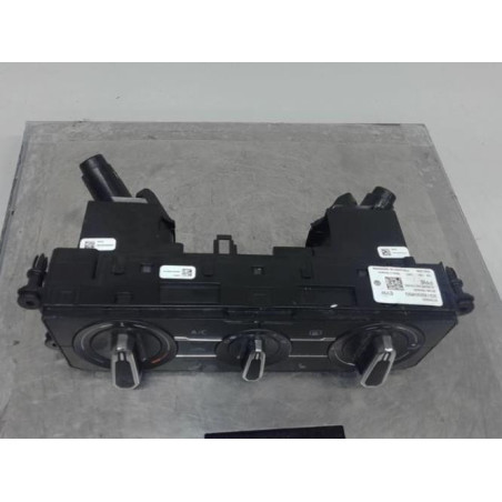 Commande chauffage VOLKSWAGEN POLO 6 Photo n°1