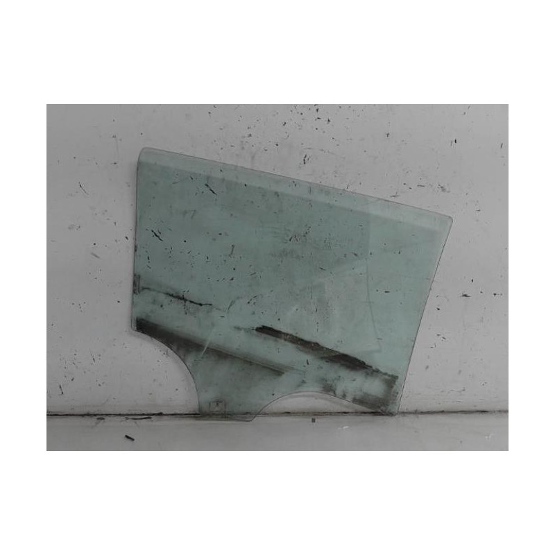 Vitre arriere gauche MAZDA 3 2