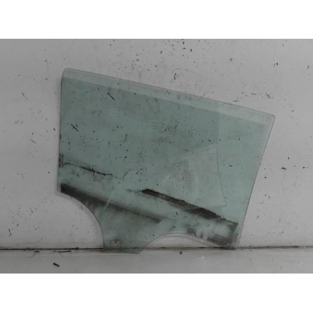 Vitre arriere gauche MAZDA 3 2 Photo n°1