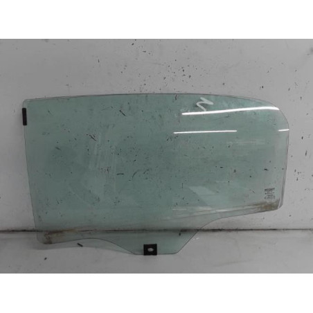 Vitre arriere gauche FIAT GRANDE PUNTO Photo n°1
