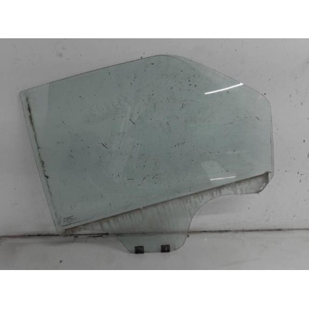 Vitre arriere gauche DACIA LOGAN 1