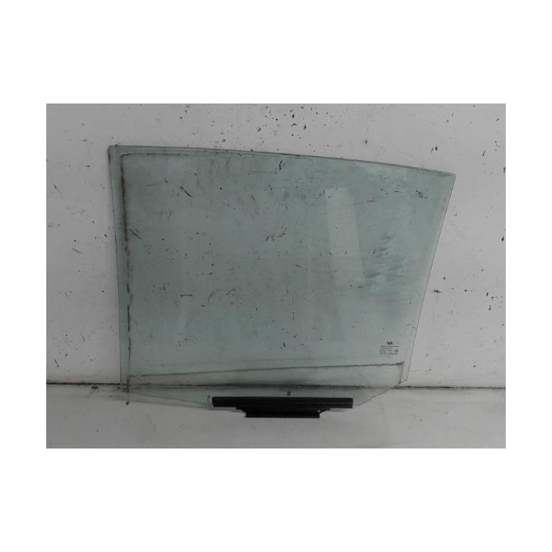 Vitre arriere droit HYUNDAI I 10 1