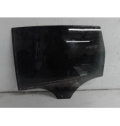Vitre arriere gauche FORD C-MAX 2 Photo n°1