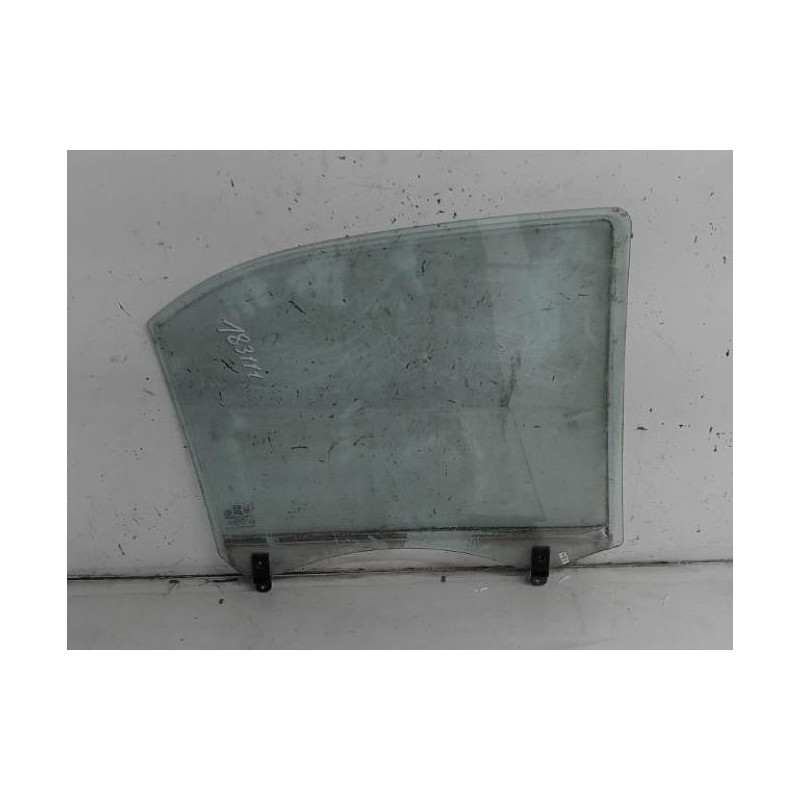 Vitre arriere gauche KIA SORENTO 1