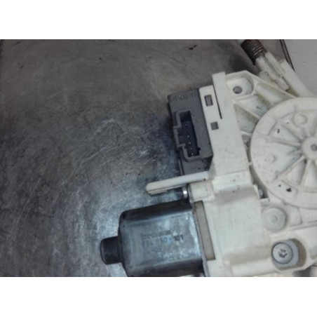 Moteur leve vitre arriere droit PEUGEOT 407 Photo n°1