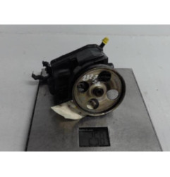 Pompe de direction PEUGEOT 206 Photo n°1