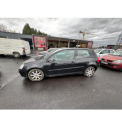 Compresseur clim VOLKSWAGEN GOLF 5 Photo n°14