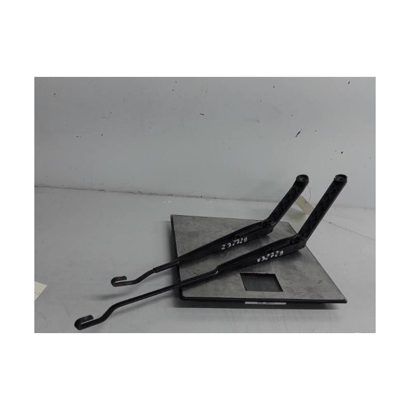 Bras essuie glace avant NISSAN X-TRAIL 1