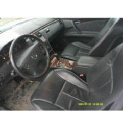 Feu arriere principal droit (feux) MERCEDES CLASSE E 210 Photo n°20