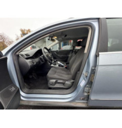 Porte avant droit VOLKSWAGEN PASSAT 5 Photo n°13