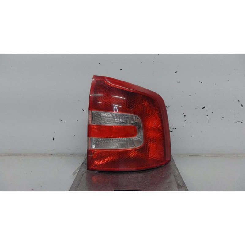Feu arriere principal droit (feux) SKODA OCTAVIA 2
