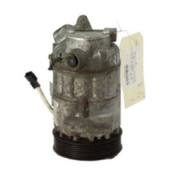 Compresseur clim RENAULT CLIO 4